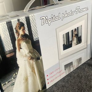Digital Photo Frame